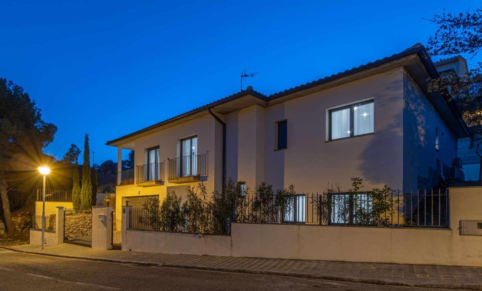 Jouvacations Villa Domenec Figueres  Buitenkant foto