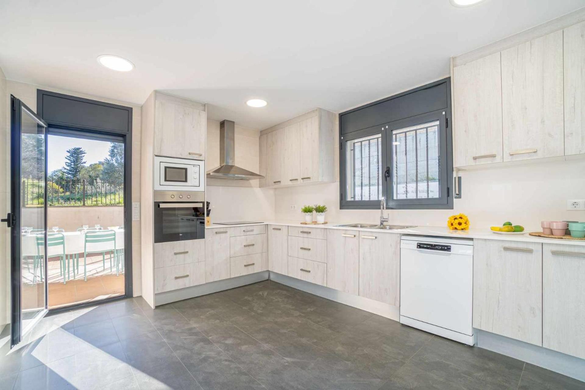 Jouvacations Villa Domenec Figueres  Buitenkant foto