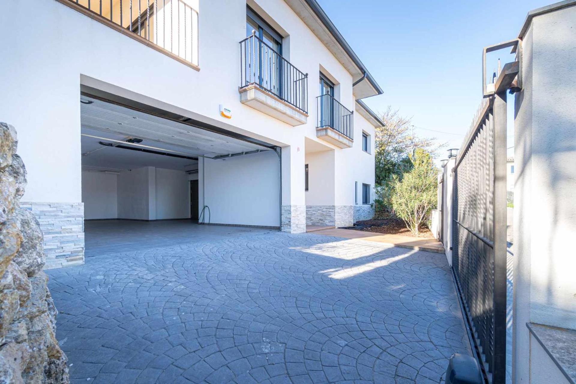 Jouvacations Villa Domenec Figueres  Buitenkant foto
