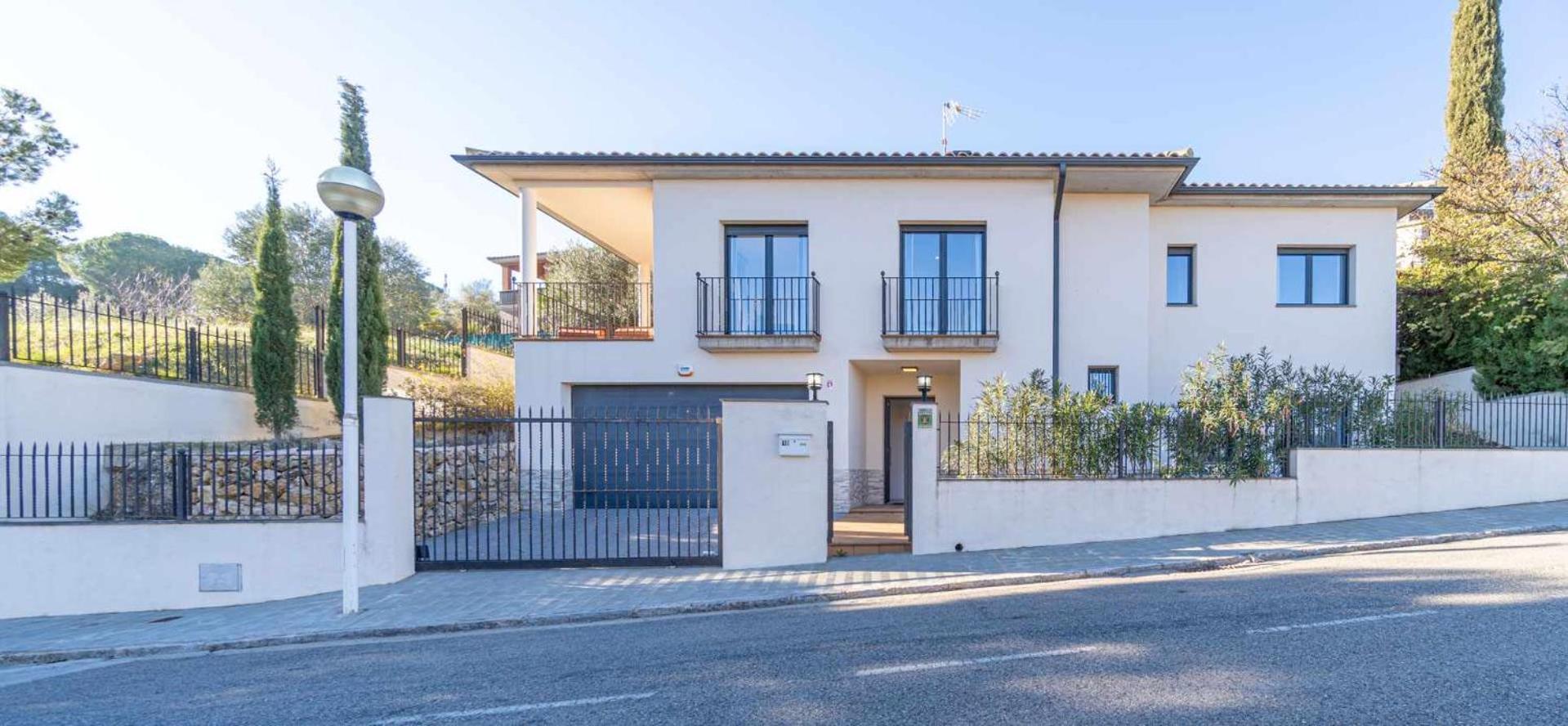 Jouvacations Villa Domenec Figueres  Buitenkant foto